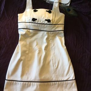 Bebe EUC white & black summer dress!  Size small.
